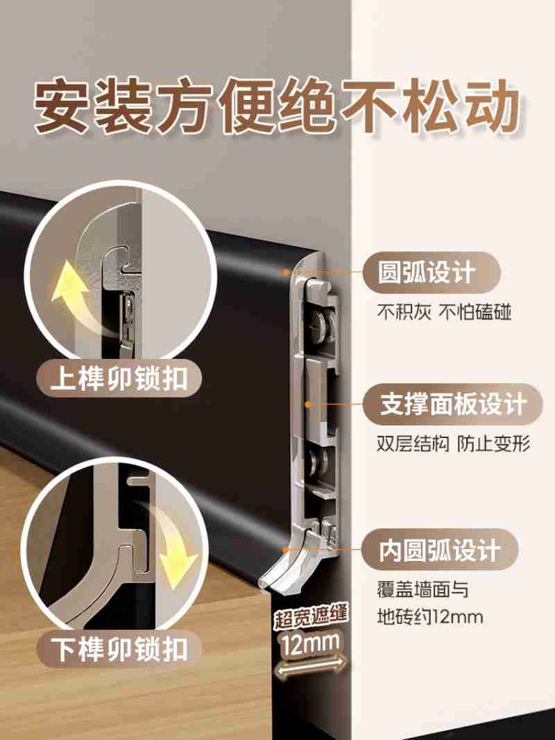 学员们正在老师和助教的指导下进行操练